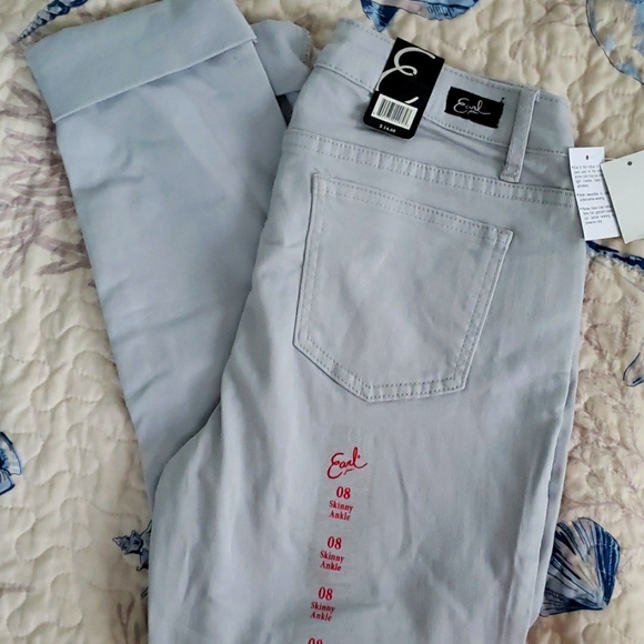 NWT Earl Light Grey Jeans - Picture 1 of 2